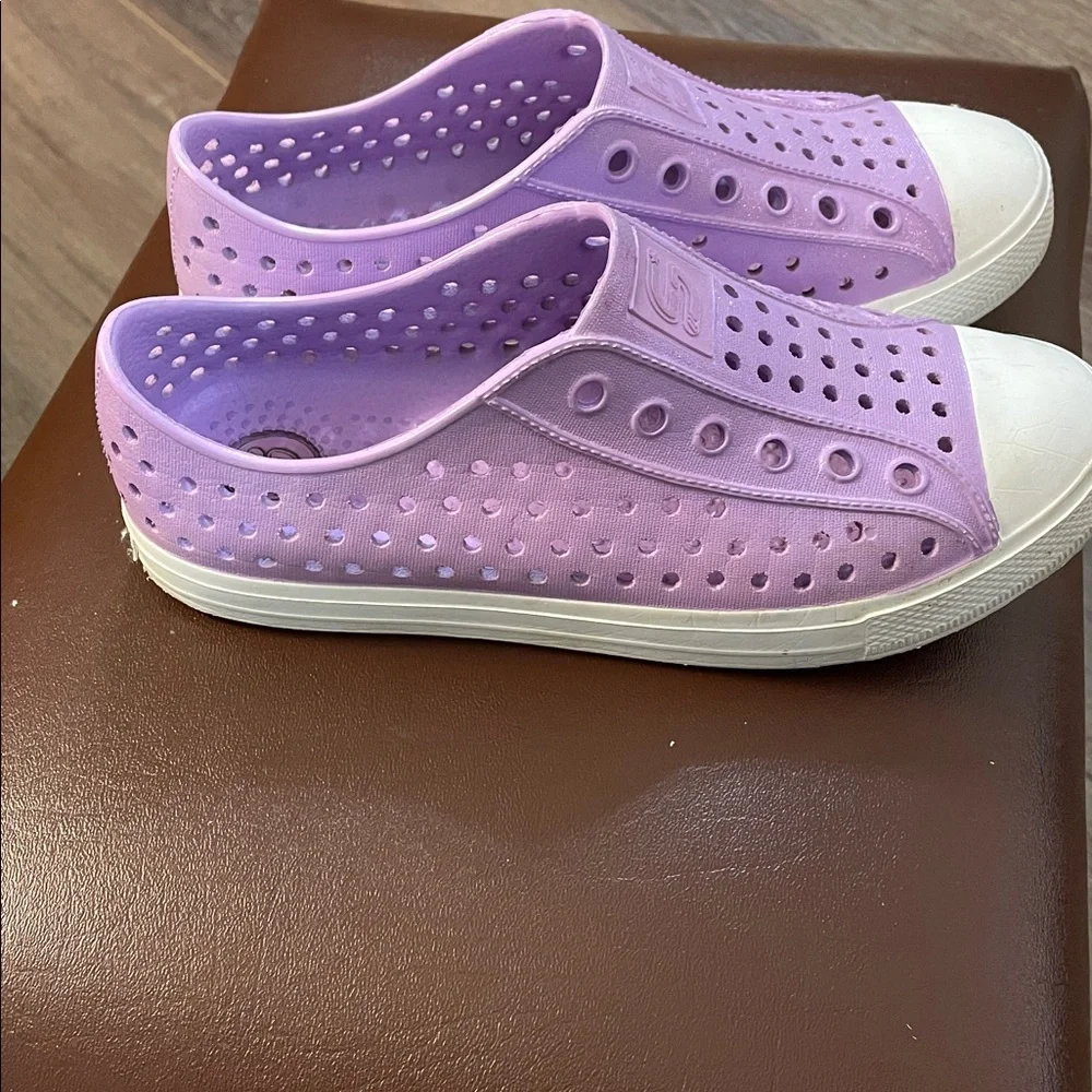 SKECHERS Native Slip On Eva Sneaker Purple White Kids sz 3